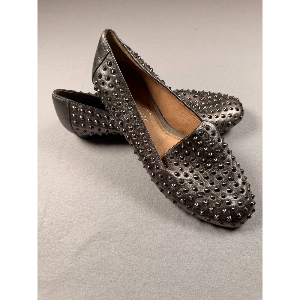 Size 8 Hard Time Leather Kenneth Cole Studded slip on loafers Grunge Fairygoth